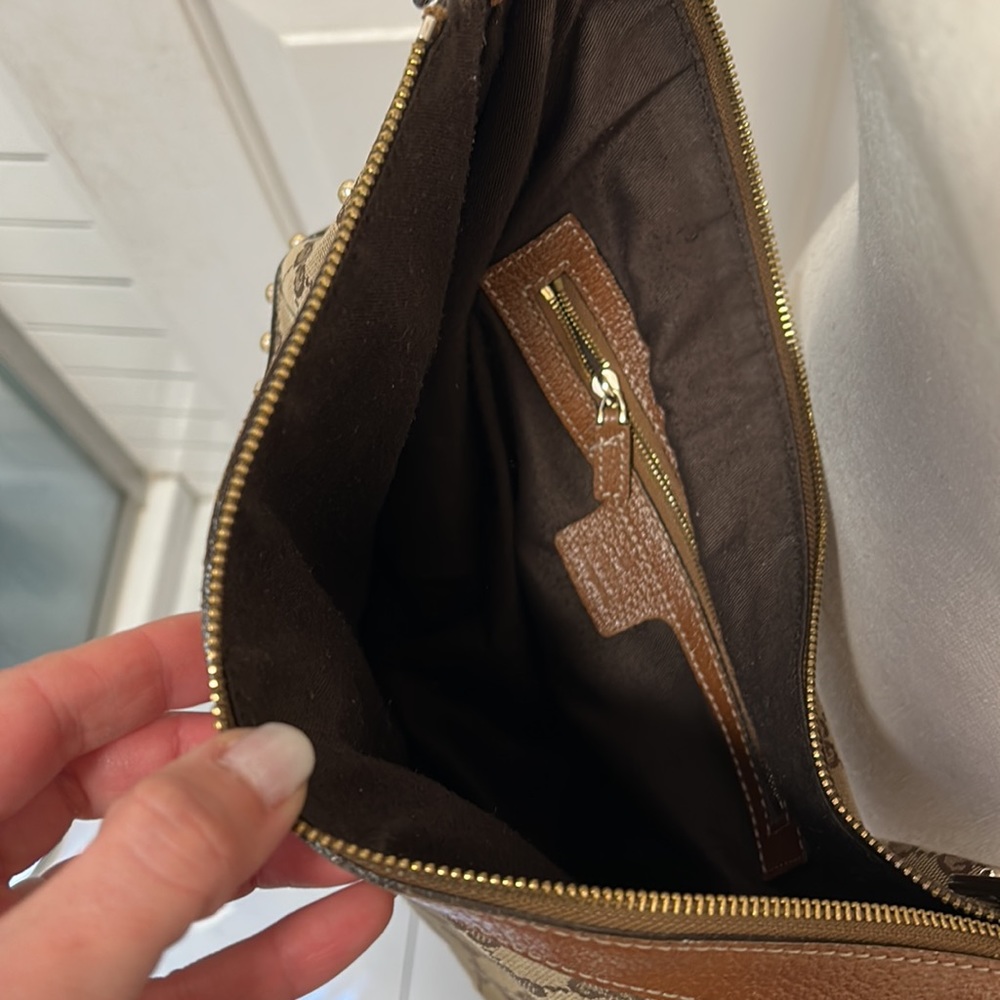 Authentic Gucci bag - Picture 6 of 7
